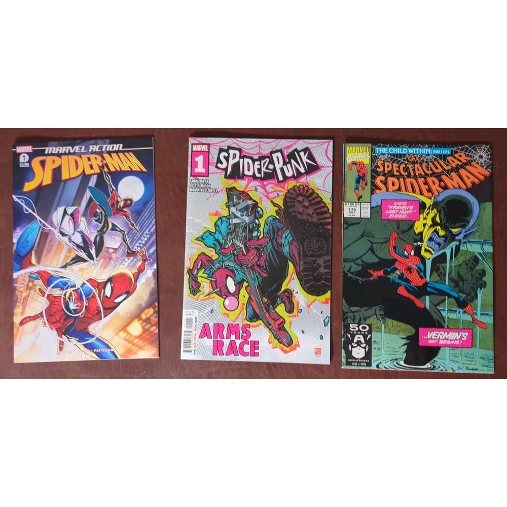Marvel Spider-Man Comic Lot (3): Action #1, Spider-Punk #1, Spectacular #178 NM‎